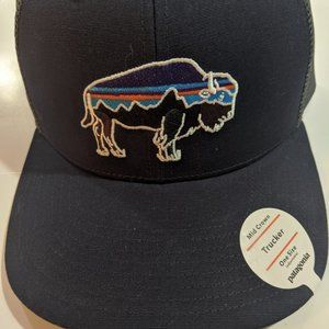 Patagonia Fitz Roy Bison Trucker Hat - Navy Blue *NWT*